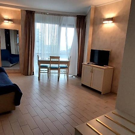 ApartHotel in Orbi Sea Towers Batumi Exterior foto