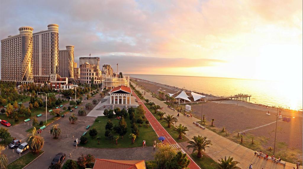 ApartHotel in Orbi Sea Towers Batumi Exterior foto